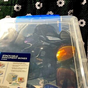 SUNGLASSES X1 buy one get one